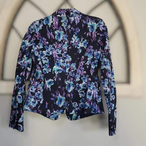 Ann Taylor Navy, Teal, Blue, Purple and Pink Watercolor Floral Blazer, Sz 2 - Picture 4 of 4